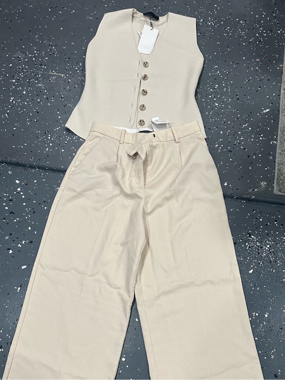 Zara Cream High-Waist Wide-Leg Pants with knitted vest